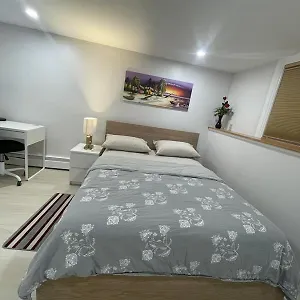  Apartment Garden City-private 1br Full Canada
